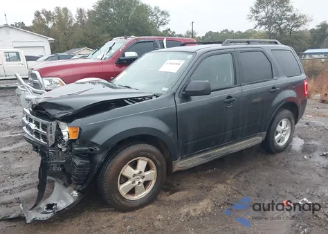 2009 Ford Escape Xlt z USA, uszkodzony, nr VIN 1FMCU93739KC47248